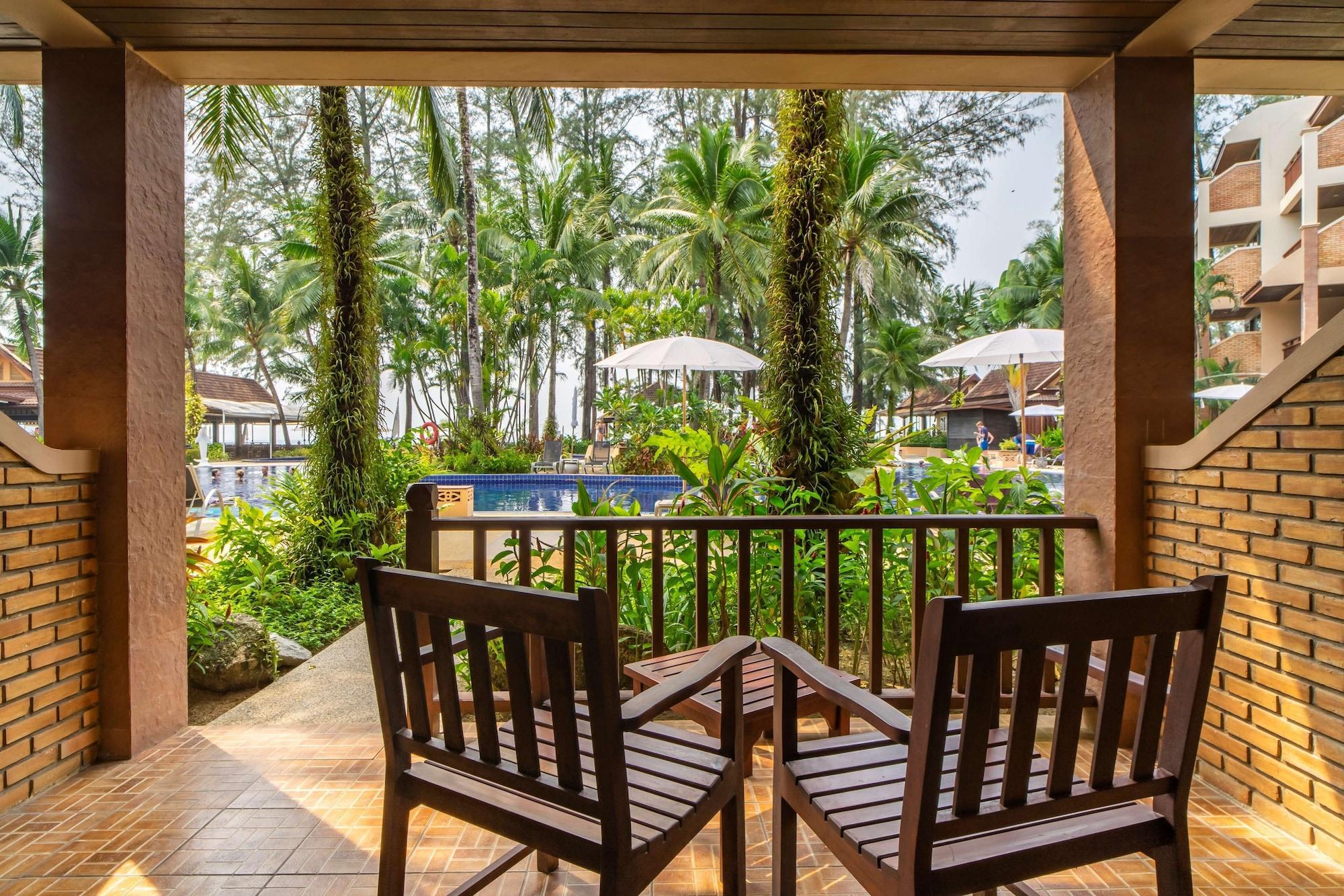 Best Western Premier Bangtao Beach Resort & Spa Pantai Bang Tao Luaran gambar